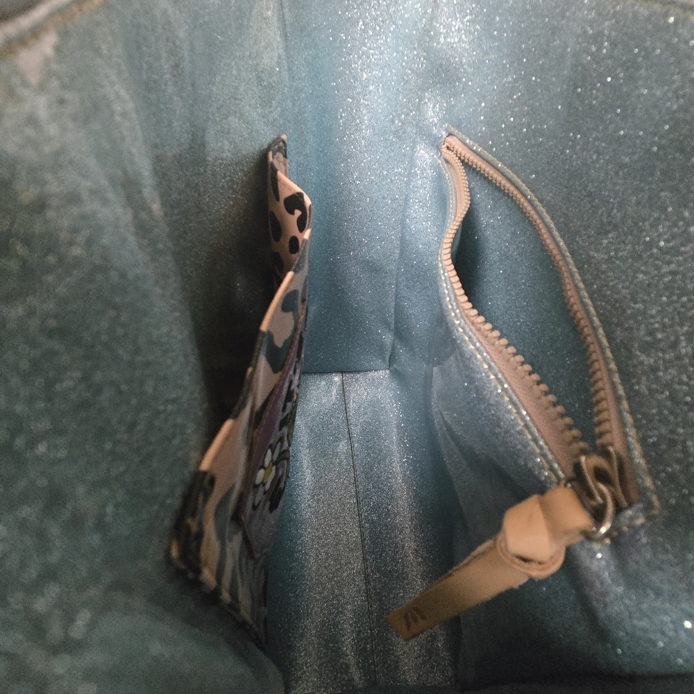 Juanis Chica Tote By CONSUELA - Picture 8 of 12